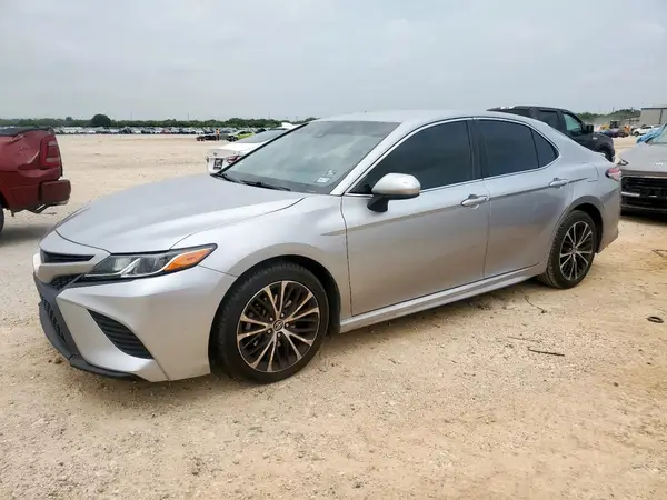 4T1B11HK4KU170712 2019 TOYOTA CAMRY - Image 1