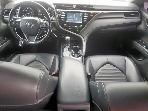 4T1B11HK4KU170712 2019 TOYOTA CAMRY - Image 8