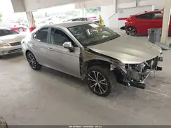 4T1B11HK4KU172329 2019 TOYOTA CAMRY