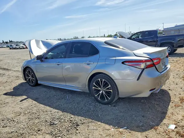 4T1B11HK4KU173884 2019 TOYOTA CAMRY - Image 2