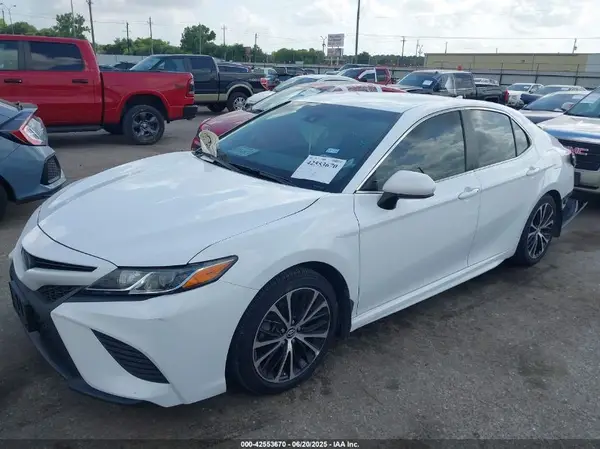 4T1B11HK4KU177854 2019 TOYOTA CAMRY - Image 2