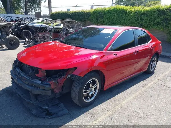 4T1B11HK4KU178924 2019 TOYOTA CAMRY - Image 2