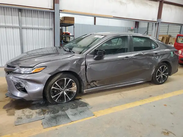 4T1B11HK4KU180172 2019 TOYOTA CAMRY - Image 1