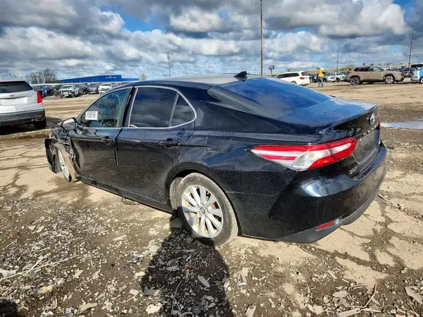 4T1B11HK4KU184741 2019 TOYOTA CAMRY - Image 2