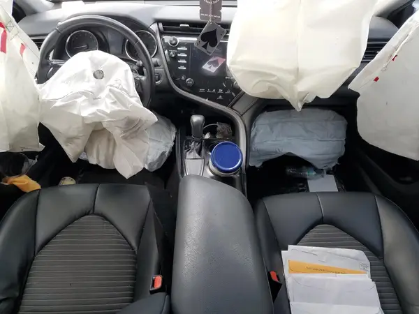 4T1B11HK4KU185498 2019 TOYOTA CAMRY - Image 8