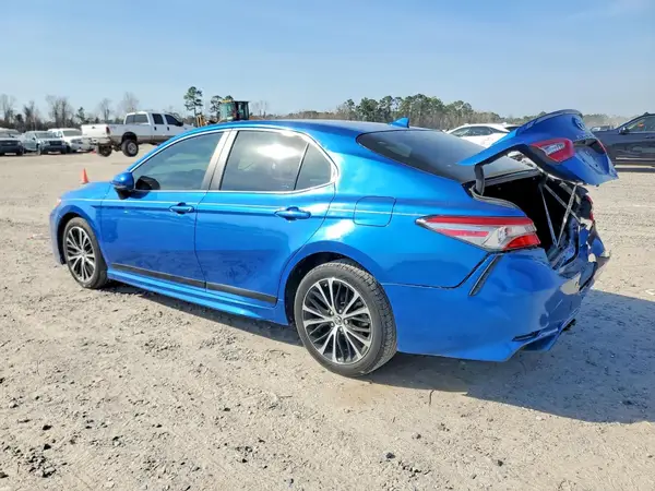 4T1B11HK4KU186604 2019 TOYOTA CAMRY - Image 2