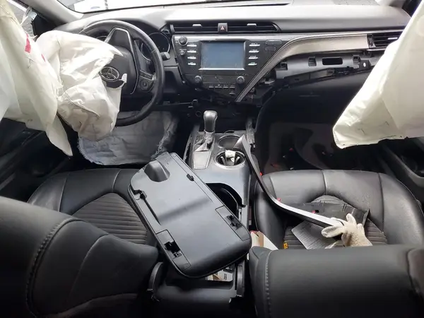 4T1B11HK4KU195836 2019 TOYOTA CAMRY - Image 8