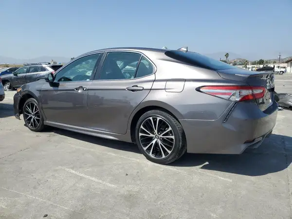 4T1B11HK4KU197568 2019 TOYOTA CAMRY - Image 2