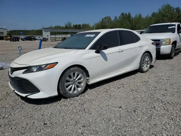 4T1B11HK4KU197912 2019 TOYOTA CAMRY - Image 1