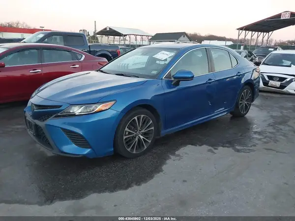 4T1B11HK4KU198512 2019 TOYOTA CAMRY - Image 2