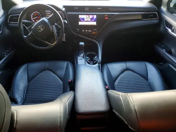 4T1B11HK4KU203501 2019 TOYOTA CAMRY - Image 8