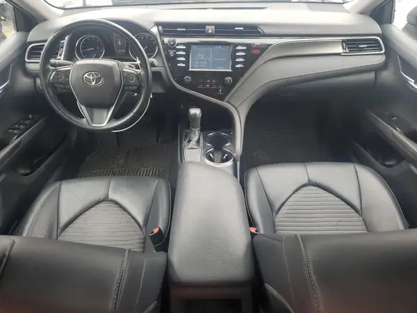 4T1B11HK4KU204583 2019 TOYOTA CAMRY - Image 8