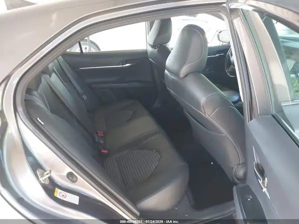 4T1B11HK4KU204728 2019 TOYOTA CAMRY - Image 8