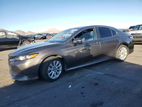 4T1B11HK4KU206902 2019 TOYOTA CAMRY - Image 1