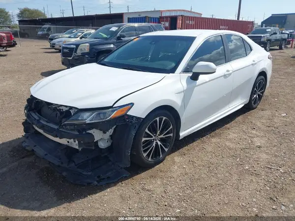 4T1B11HK4KU212957 2019 TOYOTA CAMRY - Image 2