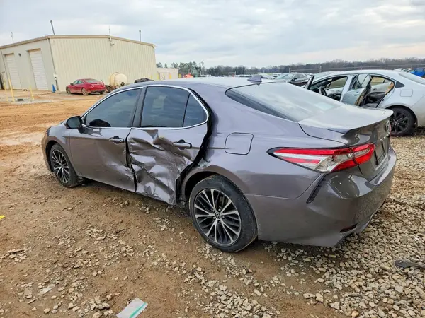 4T1B11HK4KU213235 2019 TOYOTA CAMRY - Image 2