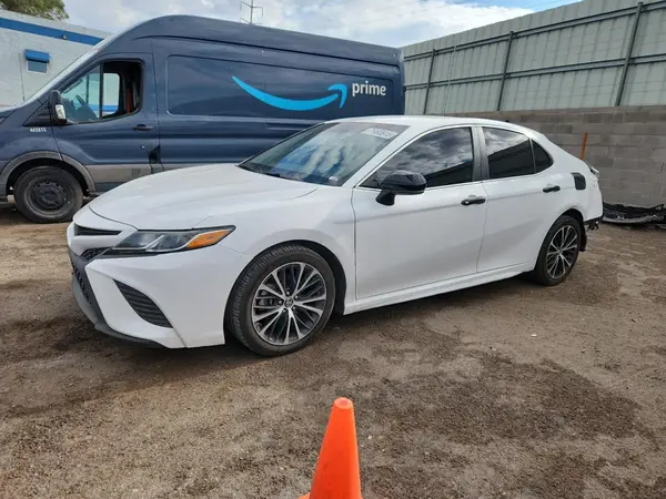 4T1B11HK4KU214689 2019 TOYOTA CAMRY - Image 1