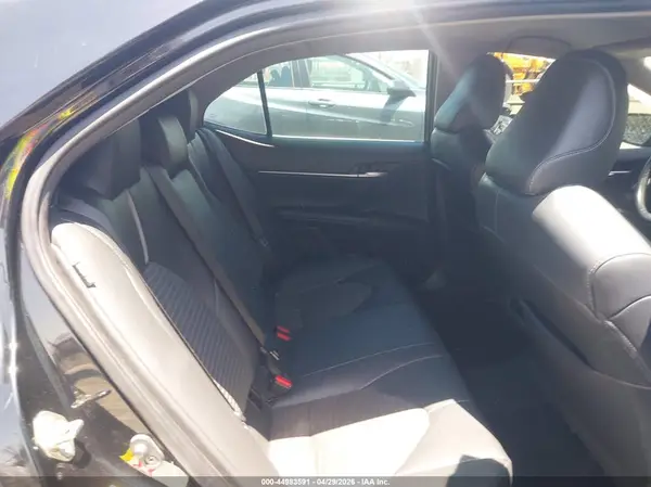 4T1B11HK4KU214871 2019 TOYOTA CAMRY - Image 8