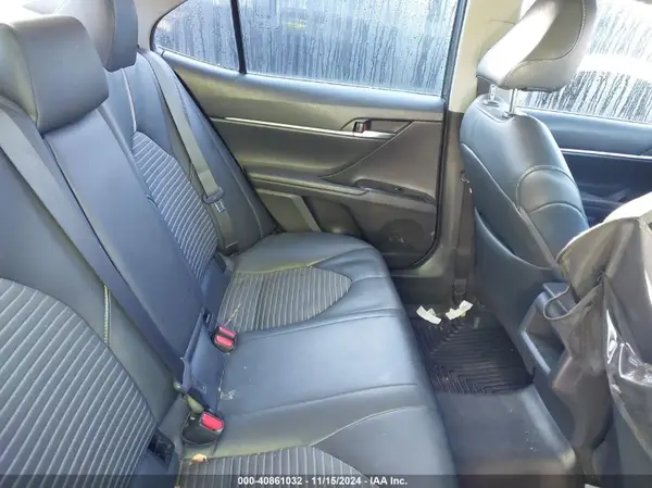 4T1B11HK4KU215051 2019 TOYOTA CAMRY - Image 8