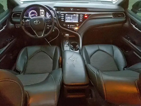 4T1B11HK4KU218676 2019 TOYOTA CAMRY - Image 8