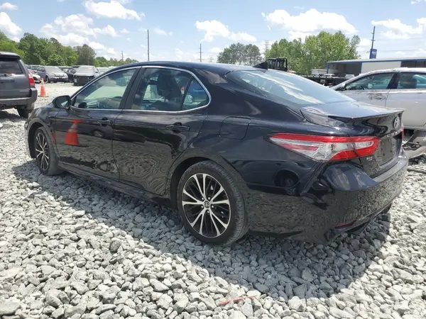 4T1B11HK4KU218726 2019 TOYOTA CAMRY - Image 2