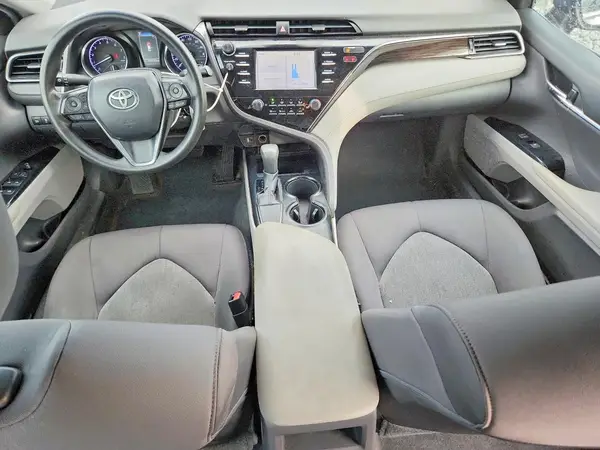 4T1B11HK4KU220976 2019 TOYOTA CAMRY - Image 8