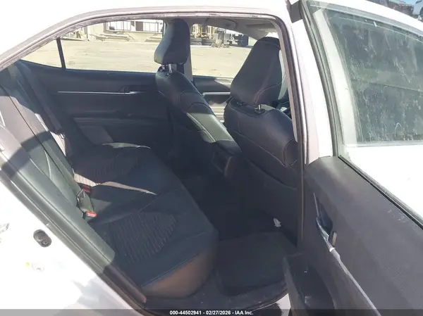 4T1B11HK4KU221724 2019 TOYOTA CAMRY - Image 8