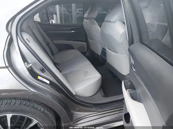 4T1B11HK4KU228897 2019 TOYOTA CAMRY - Image 8