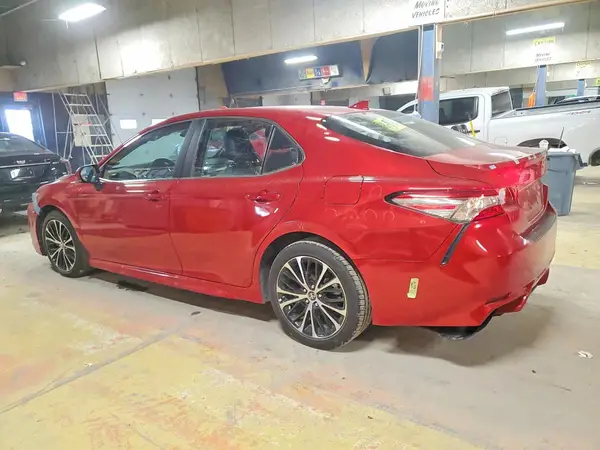 4T1B11HK4KU237888 2019 TOYOTA CAMRY - Image 2