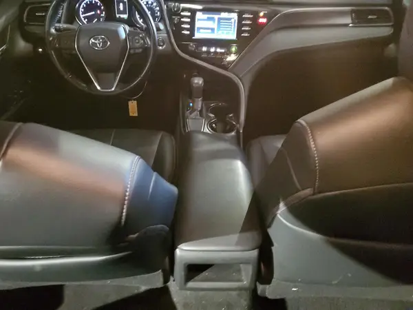 4T1B11HK4KU239219 2019 TOYOTA CAMRY - Image 8