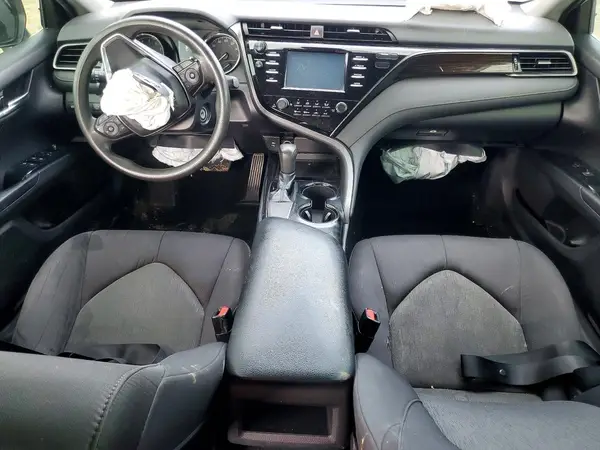 4T1B11HK4KU240564 2019 TOYOTA CAMRY - Image 8