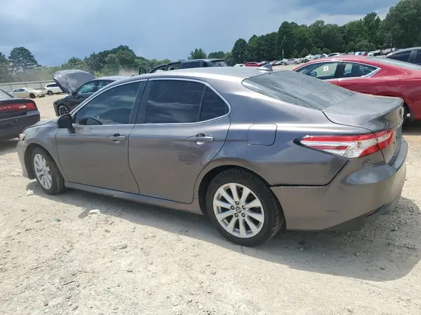4T1B11HK4KU242427 2019 TOYOTA CAMRY - Image 2