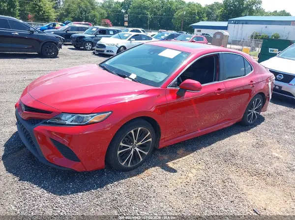 4T1B11HK4KU244243 2019 TOYOTA CAMRY - Image 2