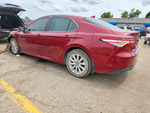 4T1B11HK4KU246266 2019 TOYOTA CAMRY - Image 2
