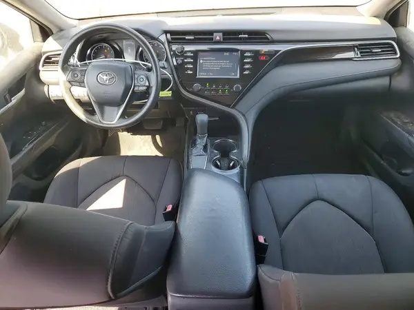 4T1B11HK4KU247143 2019 TOYOTA CAMRY - Image 8