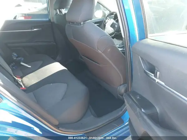 4T1B11HK4KU247238 2019 TOYOTA CAMRY - Image 8