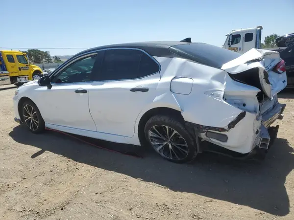 4T1B11HK4KU247367 2019 TOYOTA CAMRY - Image 2