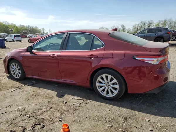 4T1B11HK4KU249894 2019 TOYOTA CAMRY - Image 2