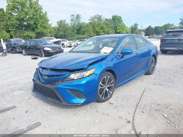 4T1B11HK4KU251242 2019 TOYOTA CAMRY - Image 2
