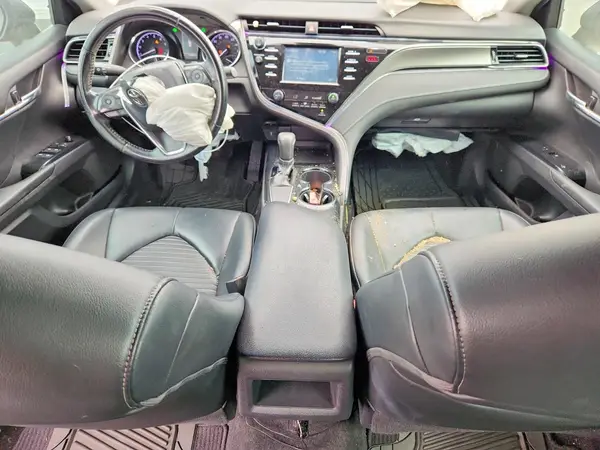 4T1B11HK4KU252083 2019 TOYOTA CAMRY - Image 8