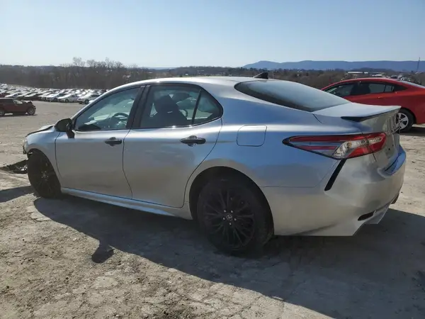 4T1B11HK4KU252472 2019 TOYOTA CAMRY - Image 2