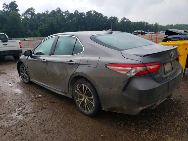 4T1B11HK4KU252651 2019 TOYOTA CAMRY - Image 2