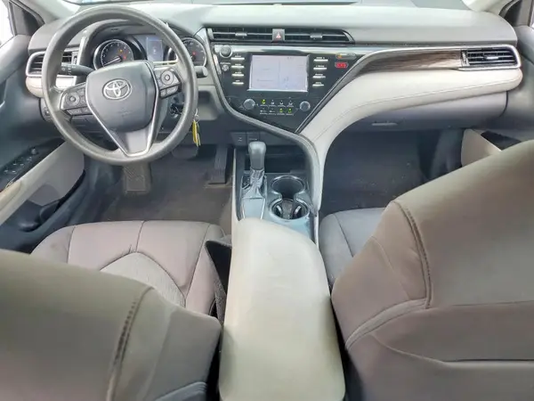 4T1B11HK4KU252858 2019 TOYOTA CAMRY - Image 8