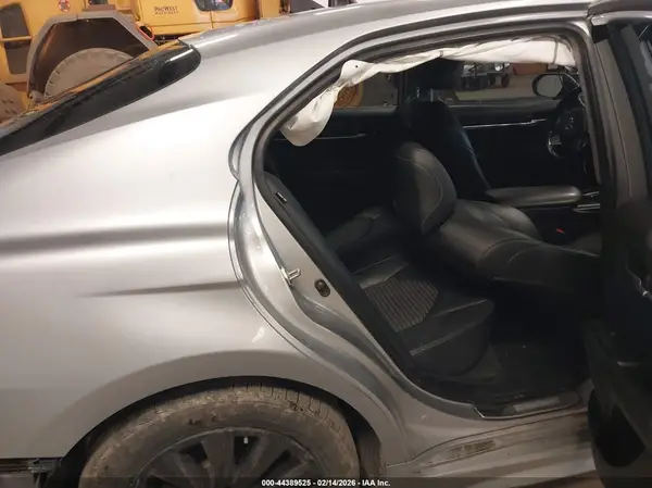 4T1B11HK4KU253654 2019 TOYOTA CAMRY - Image 8