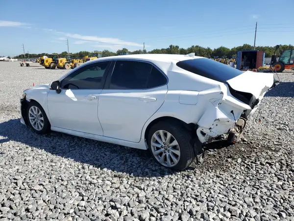 4T1B11HK4KU254481 2019 TOYOTA CAMRY - Image 2