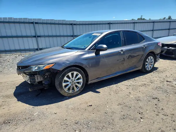 4T1B11HK4KU257123 2019 TOYOTA CAMRY - Image 1