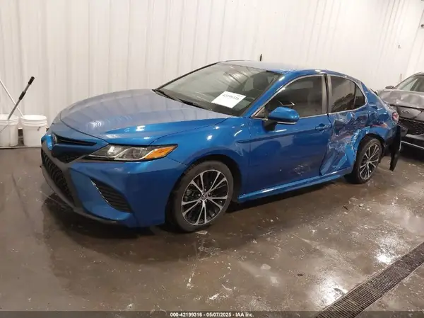 4T1B11HK4KU261656 2019 TOYOTA CAMRY - Image 2