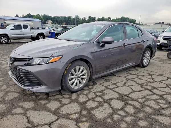 4T1B11HK4KU262662 2019 TOYOTA CAMRY - Image 1