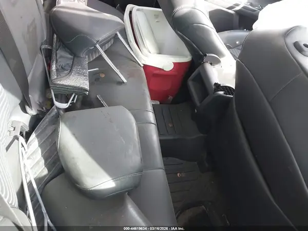 4T1B11HK4KU268459 2019 TOYOTA CAMRY - Image 8