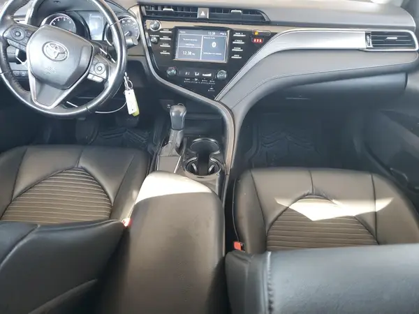 4T1B11HK4KU268963 2019 TOYOTA CAMRY - Image 8